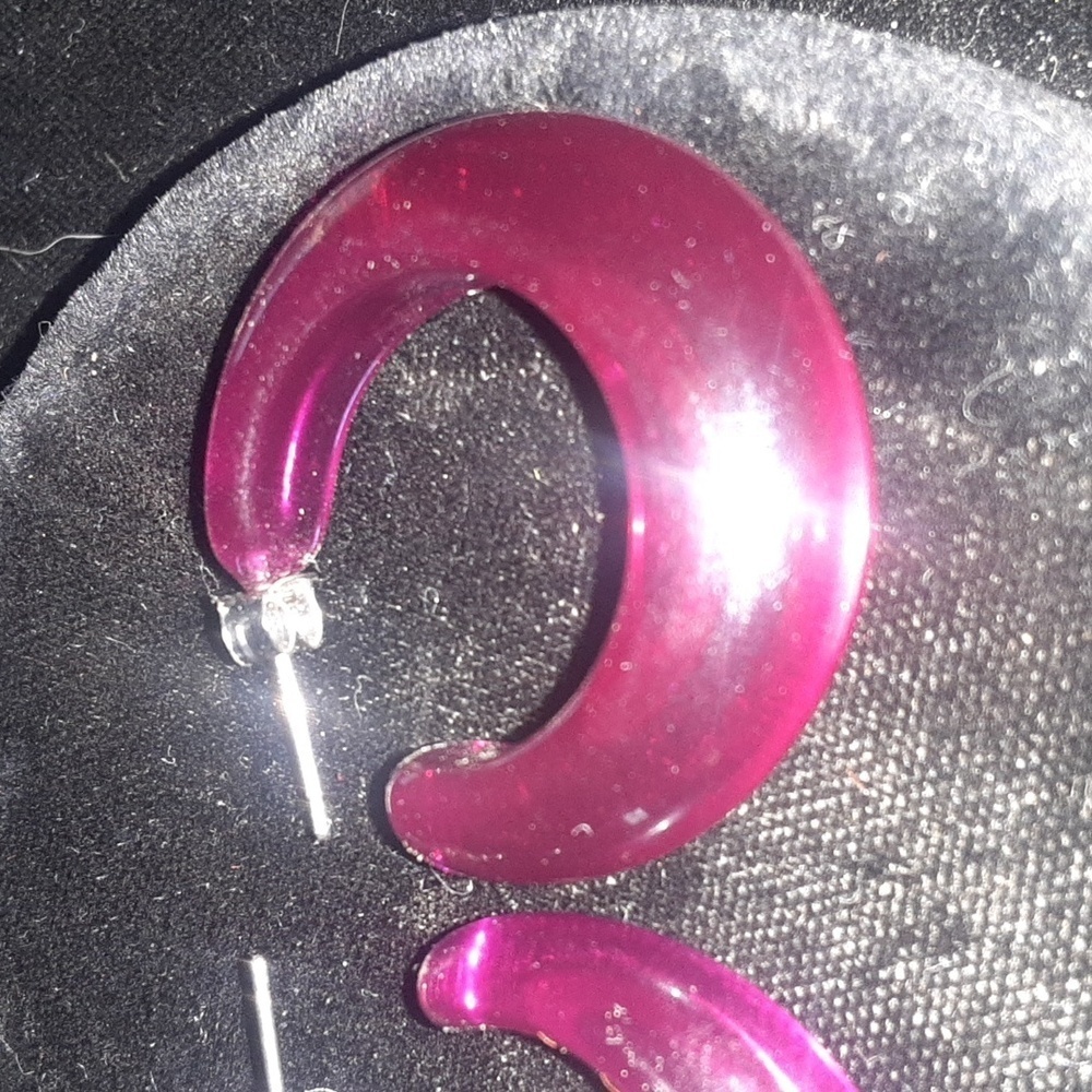 Chic Pink Hoop Earrings - image 3